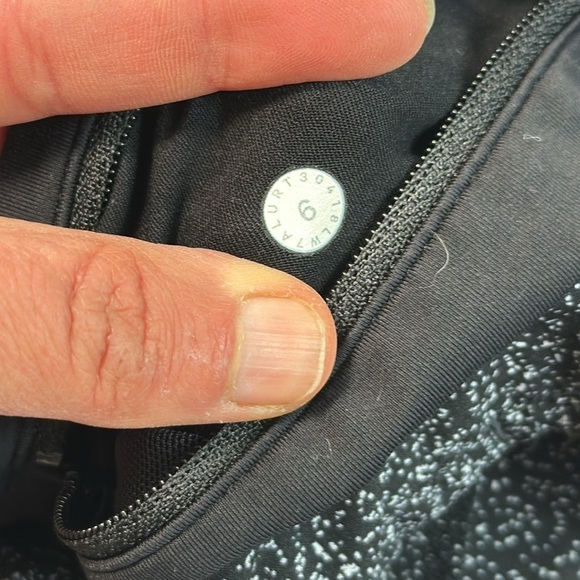 Lululemon Speed Up Short *2.5" Ombre Speckle Stop Print Speed Short White - Picture 6 of 7